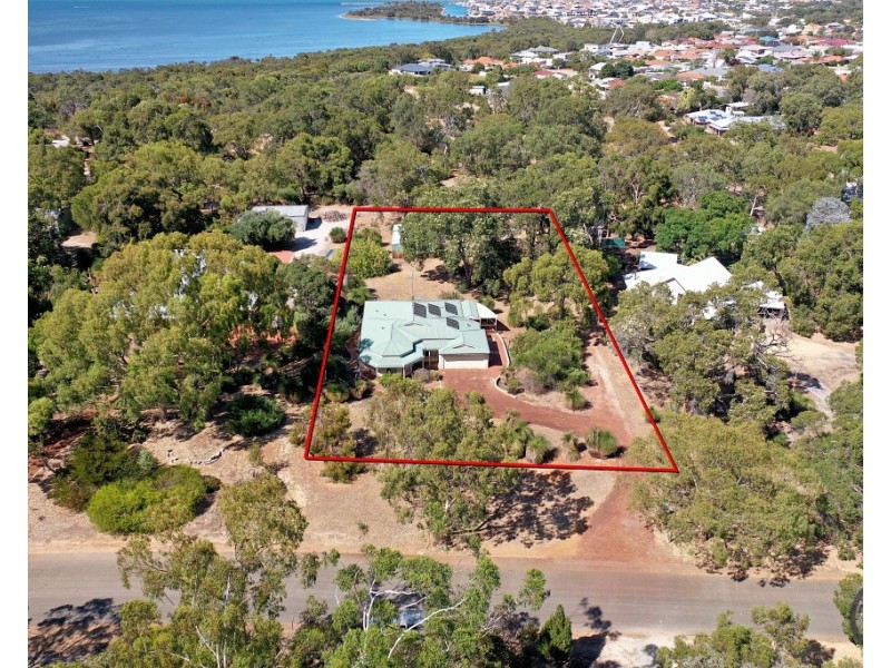 58 Nutbush Avenue, Falcon WA 6210