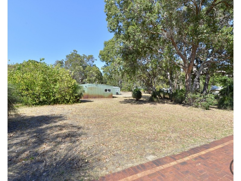 58 Nutbush Avenue, Falcon WA 6210