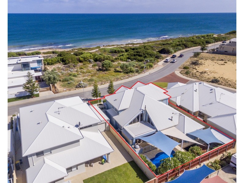 66 Boardwalk Boulevard, Halls Head WA 6210