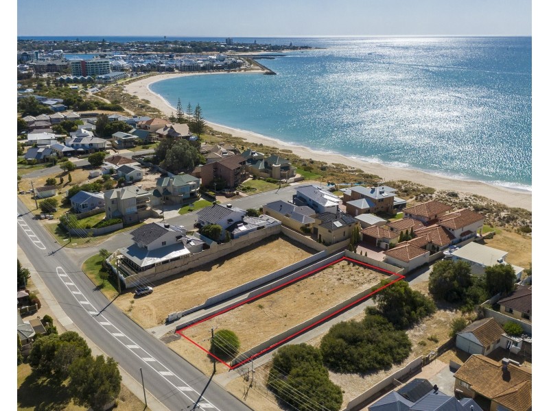 120 Ormsby Terrace, Mandurah WA 6210