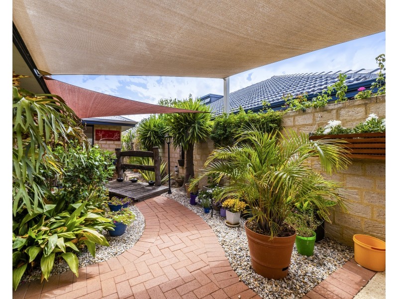 27 Darwin Terrace, Dudley Park WA 6210