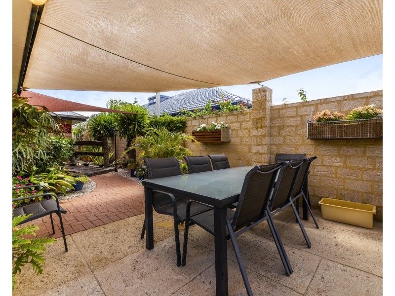 27 Darwin Terrace, Dudley Park WA 6210
