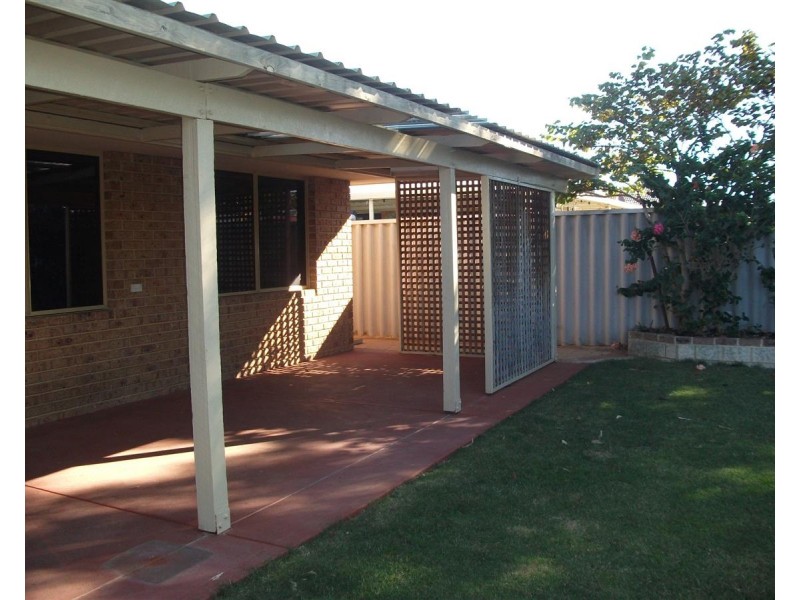 2 Berkeley Close, Greenfields WA 6210