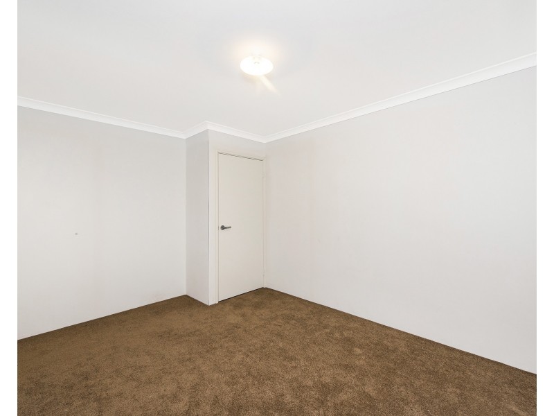 35 Aquamarine Parade, Karnup WA 6176