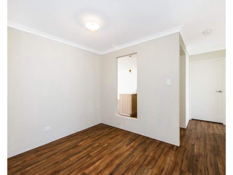 35 Aquamarine Parade, Karnup WA 6176