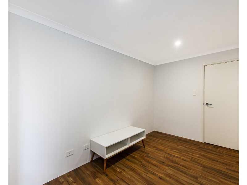 35 Aquamarine Parade, Karnup WA 6176