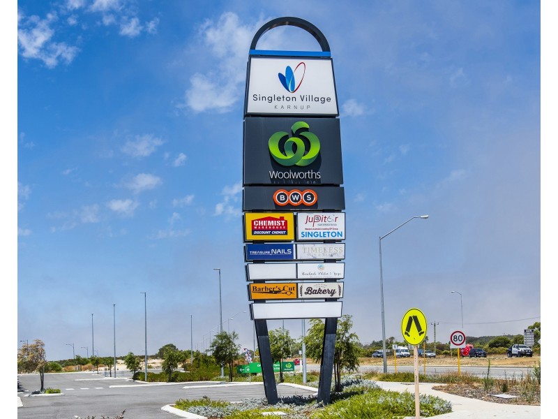 35 Aquamarine Parade, Karnup WA 6176