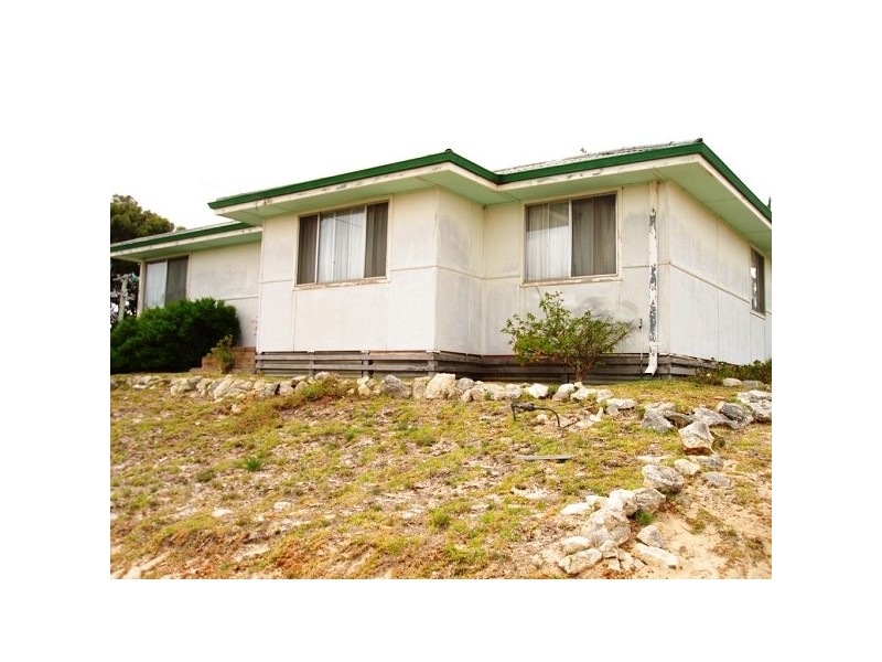 60 Pink Lake Road, Esperance WA 6450