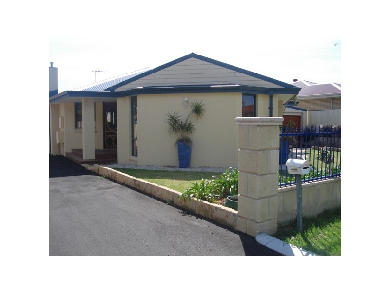 27 Brockman Street, Esperance WA 6450