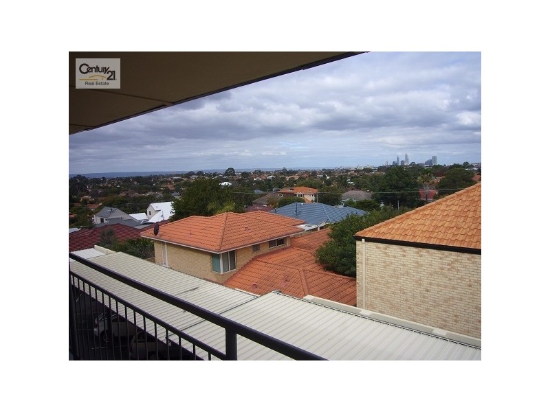 9/42 Kinsella Street, Joondanna WA 6060