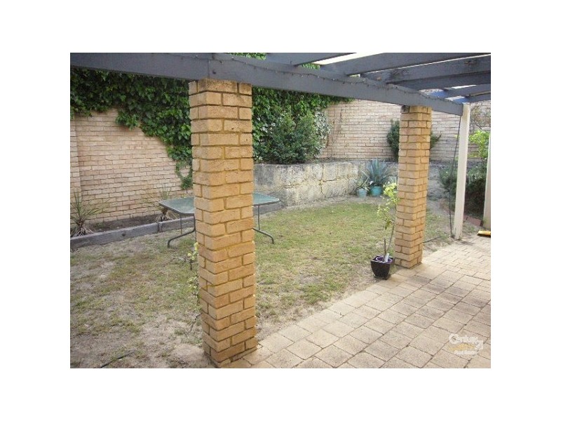 1/141 Seventh Ave, Inglewood WA 6052