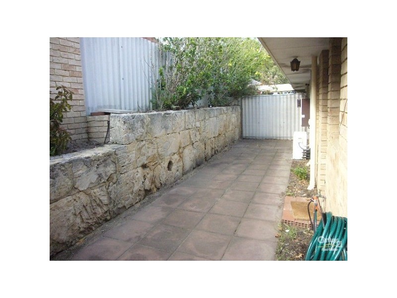 1/141 Seventh Ave, Inglewood WA 6052