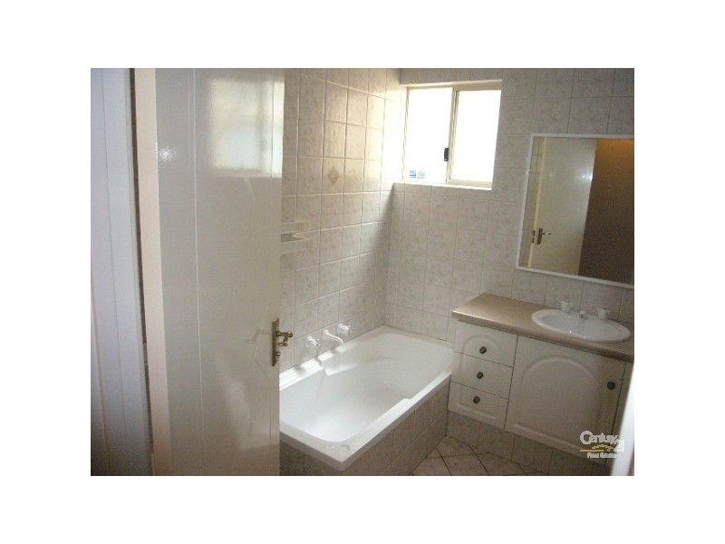 2/29 Wanneroo Road, Joondanna WA 6060