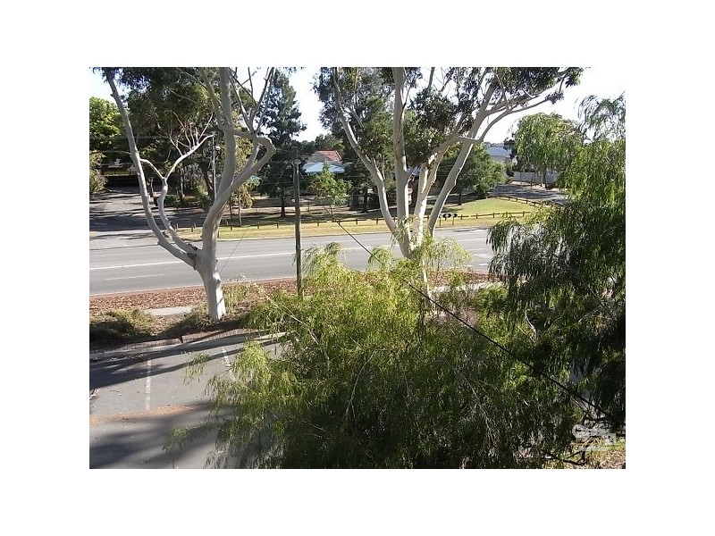 31 Blythe Avenue, Yokine WA 6060