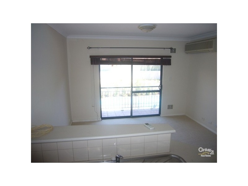 14/8 King George Street, Victoria Park WA 6100