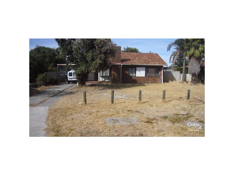 14  Wade Street, Embleton WA 6062