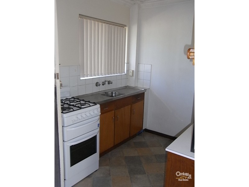 4/31 Blythe Avenue, Yokine WA 6060