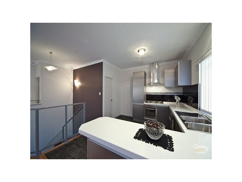 1/251 Canning Highway, Como WA 6152