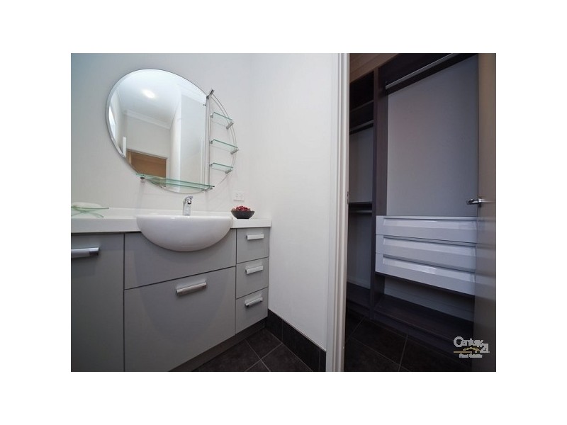 1/251 Canning Highway, Como WA 6152