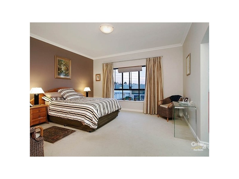 2/22 Kensington Street, East Perth WA 6004