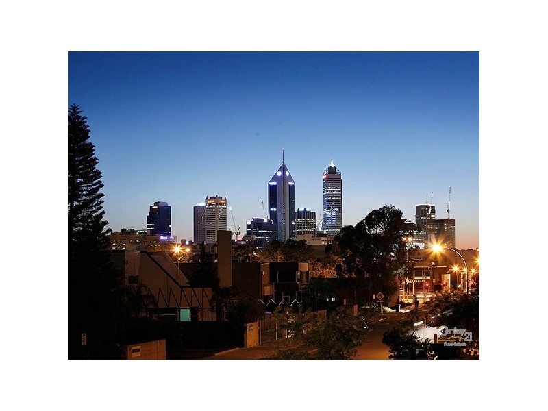 2/22 Kensington Street, East Perth WA 6004