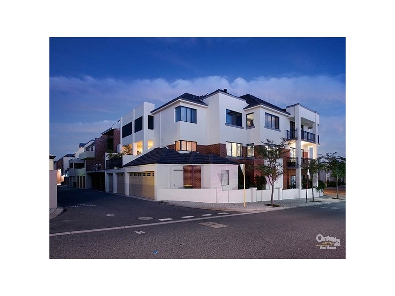 2/22 Kensington Street, East Perth WA 6004