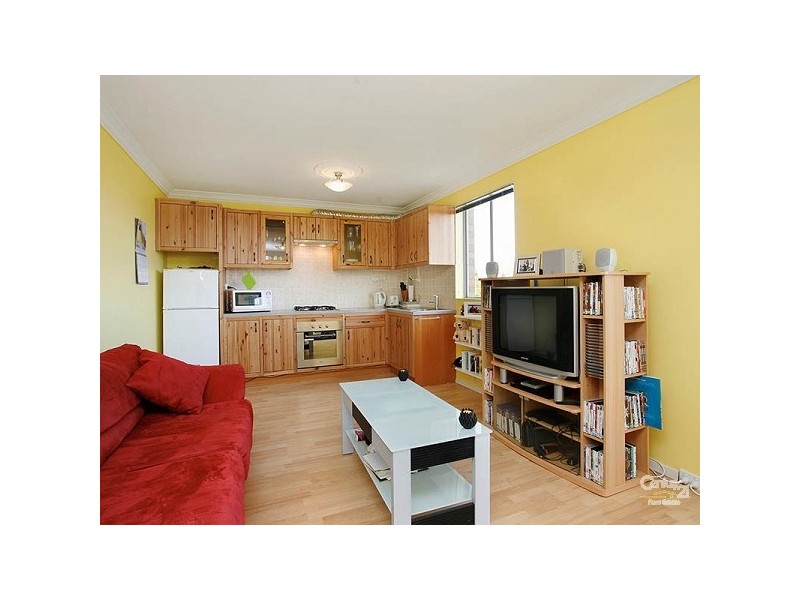 36 Tenth Avenue, Maylands WA 6051