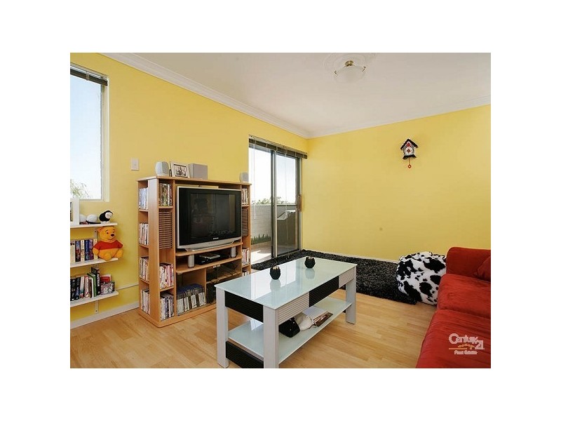 36 Tenth Avenue, Maylands WA 6051