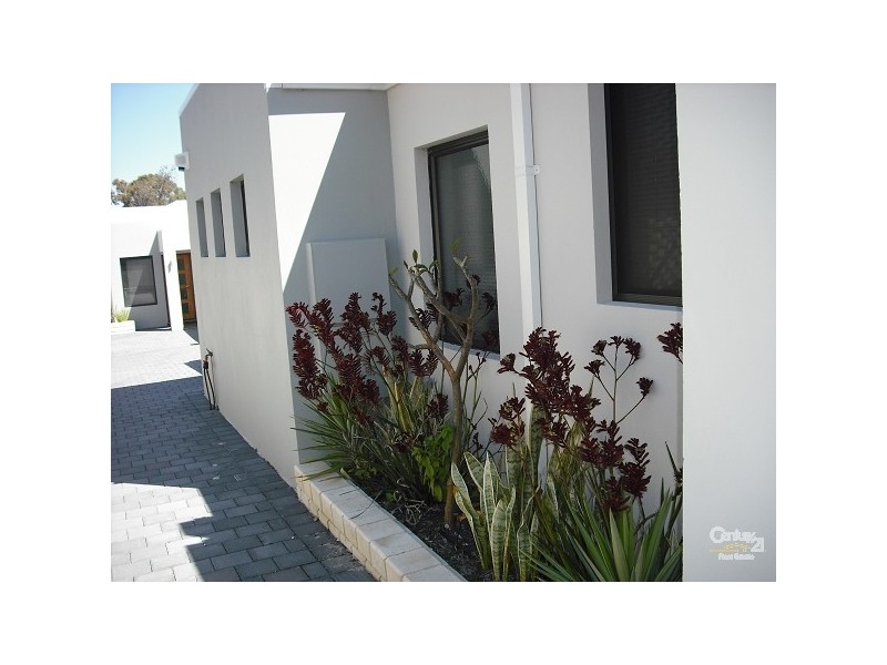 2/28 Offham Way, Westminster WA 6061