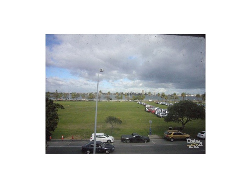 19 /130 Terrace Road, Perth WA 6000