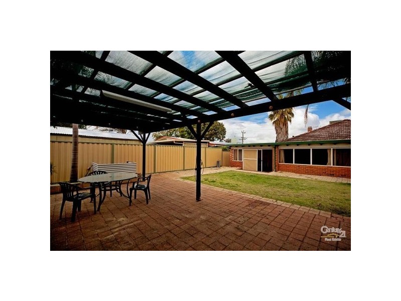 173 Gabriel Street, Cloverdale WA 6105