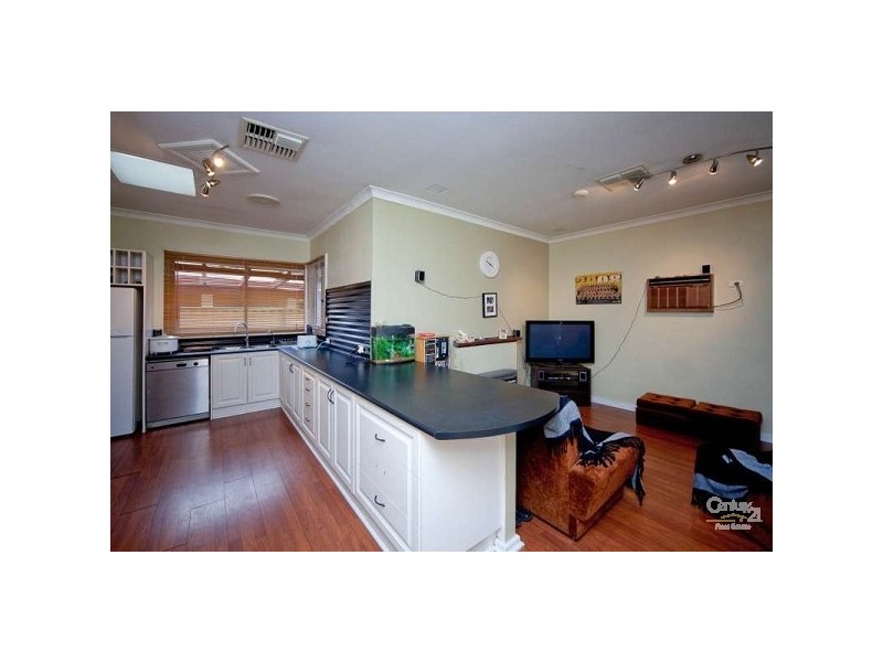 173 Gabriel Street, Cloverdale WA 6105