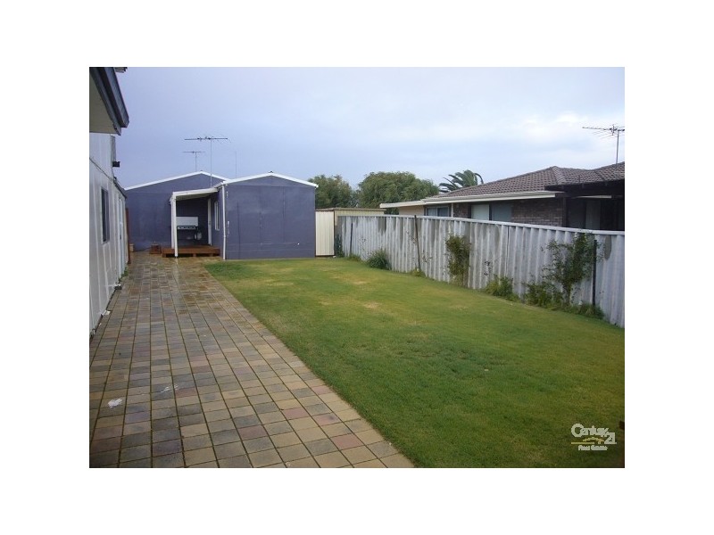 18A Gilmore Way, Madora Bay WA 6210