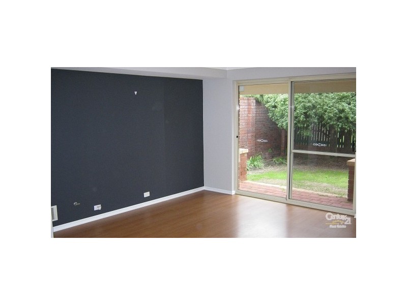 4/56 Mallard Way, Cannington WA 6107