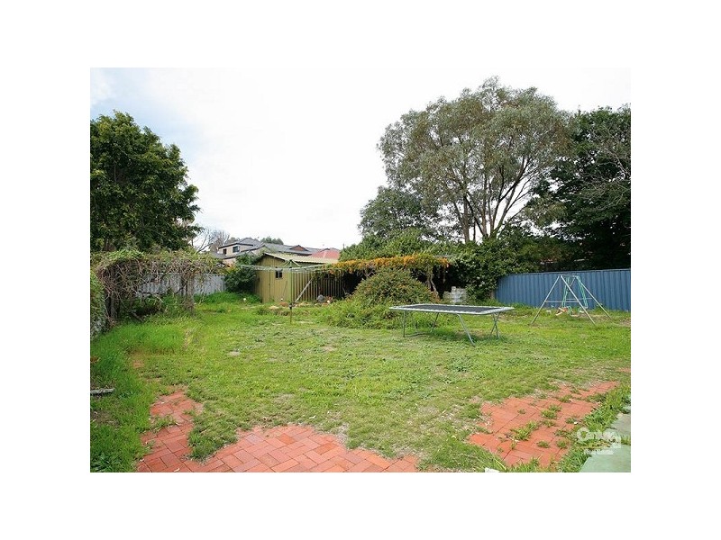 44 Westview Street, Karrinyup WA 6018