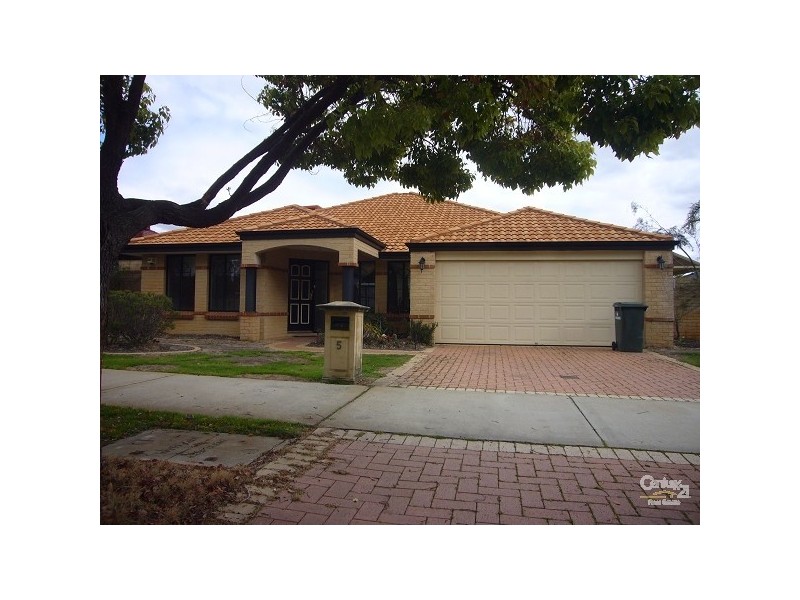 5 Ponte Vecchio Boulevard, Ellenbrook WA 6069