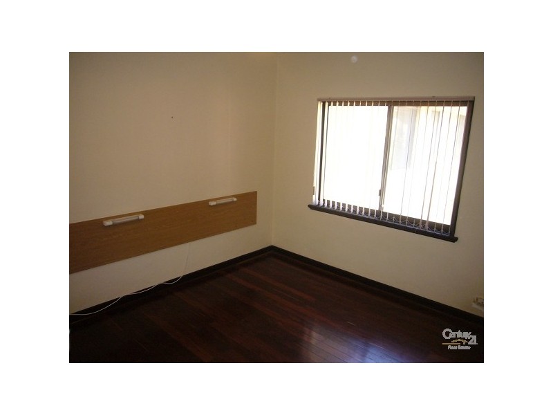 19/130 Terrace Road, Perth WA 6000