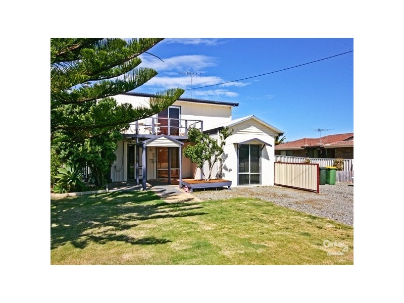 18 Gilmore Way, Madora Bay WA 6210