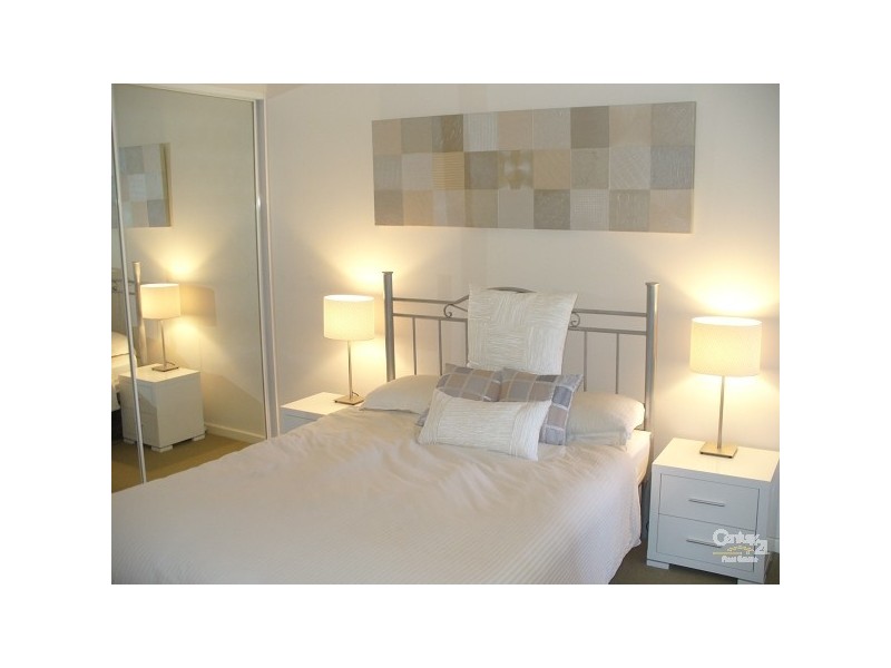 8/24 Saunders Street, East Perth WA 6004