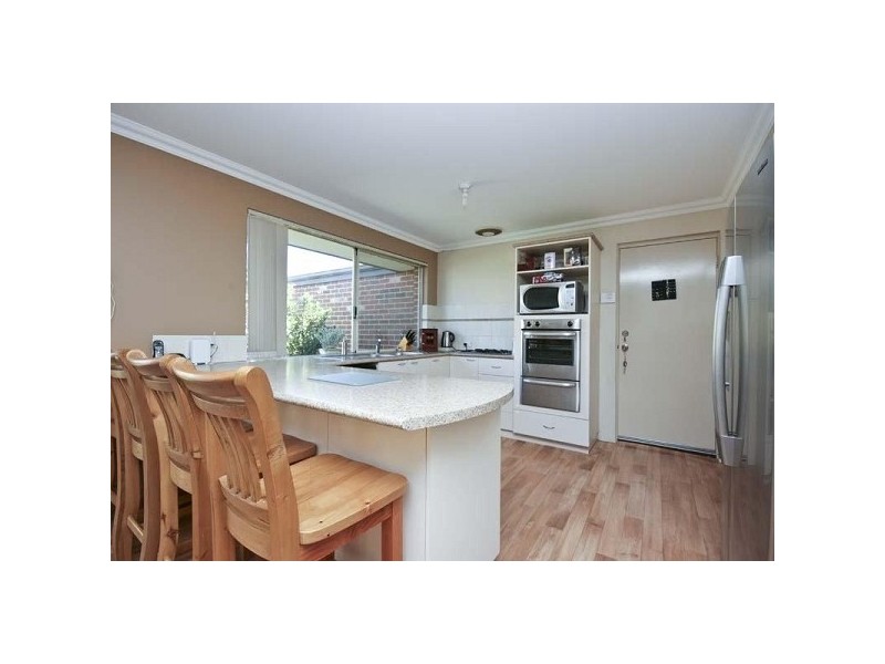 6 Haslingfield, Butler WA 6036