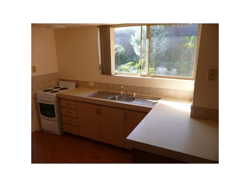 2 Lupin Court, Hocking WA 6065