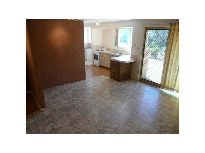 2 Lupin Court, Hocking WA 6065