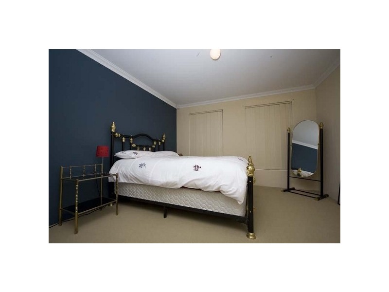 3 Holbein Way, Tapping WA 6065