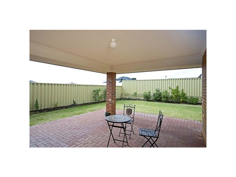 3 Holbein Way, Tapping WA 6065