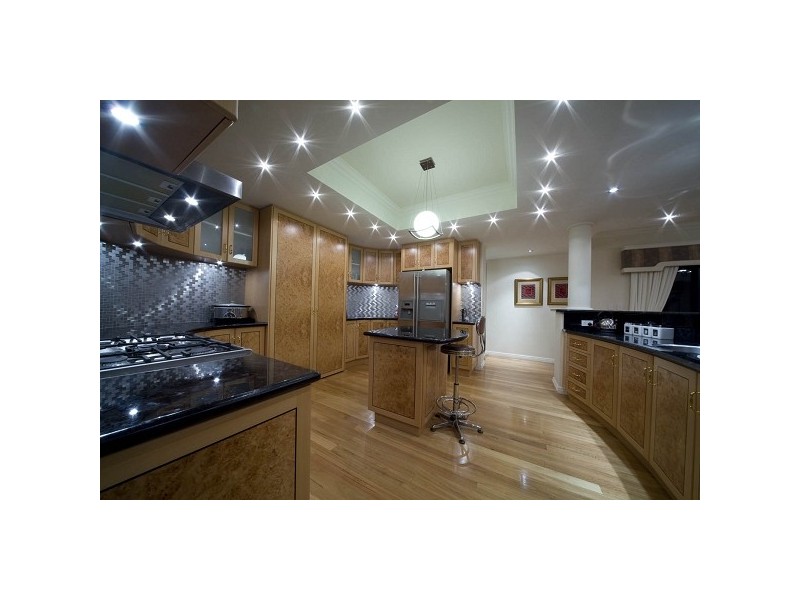 16 Wessex Street, Carine WA 6020