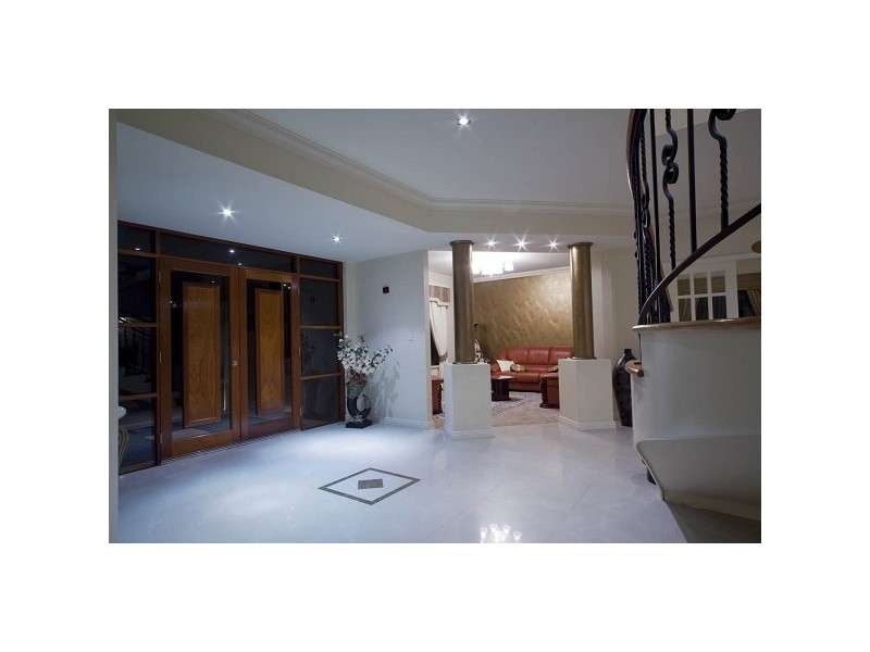 16 Wessex Street, Carine WA 6020