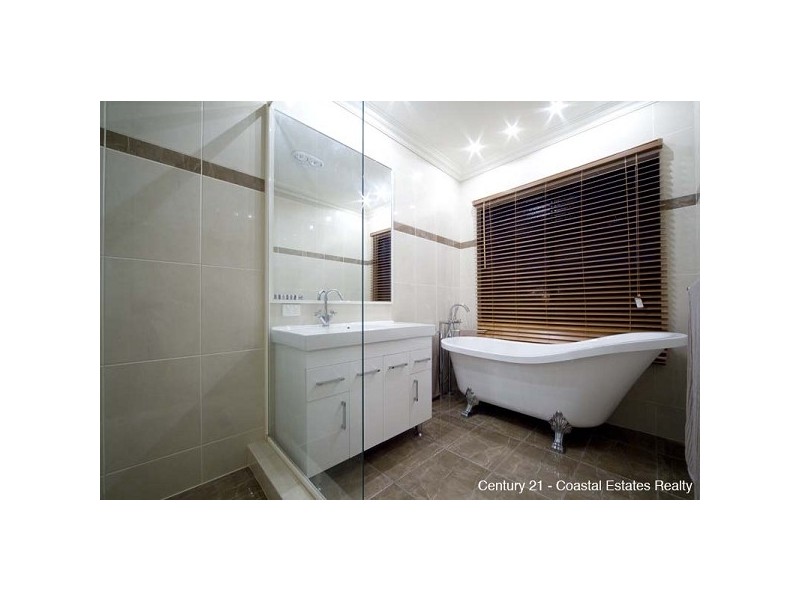 16 Wessex Street, Carine WA 6020