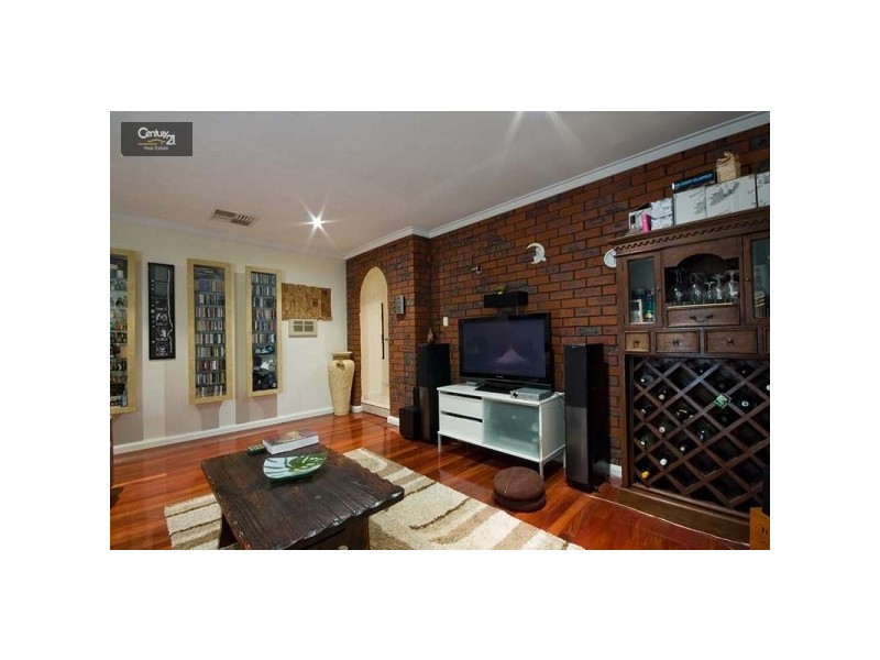 69 Smallman Crescent, Greenwood WA 6024