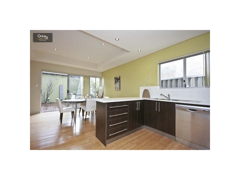 2/36 Second Avenue, Kensington WA 6151