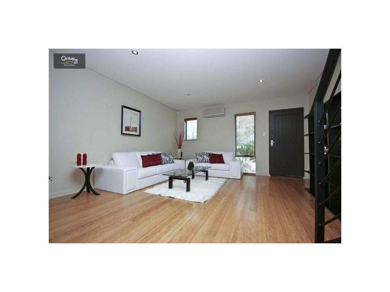 2/36 Second Avenue, Kensington WA 6151